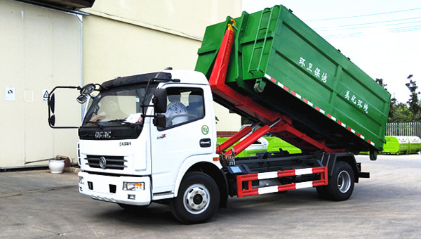 東風8方勾臂式垃圾車
